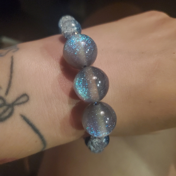 Handmade bracelet - Picture 2 of 2